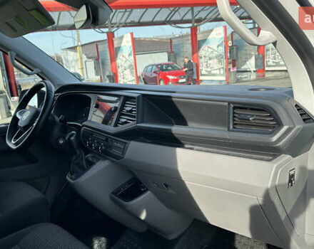 Белый Фольксваген Каравелла, объемом двигателя 1.97 л и пробегом 241 тыс. км за 23700 $, фото 21 на Automoto.ua