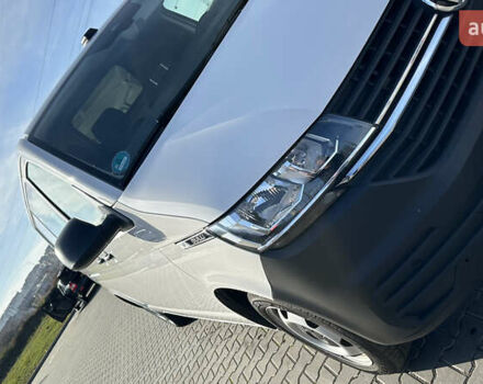 Белый Фольксваген Каравелла, объемом двигателя 1.97 л и пробегом 241 тыс. км за 23700 $, фото 3 на Automoto.ua