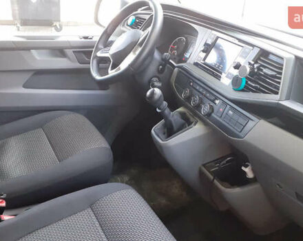 Белый Фольксваген Каравелла, объемом двигателя 0 л и пробегом 35 тыс. км за 42026 $, фото 16 на Automoto.ua