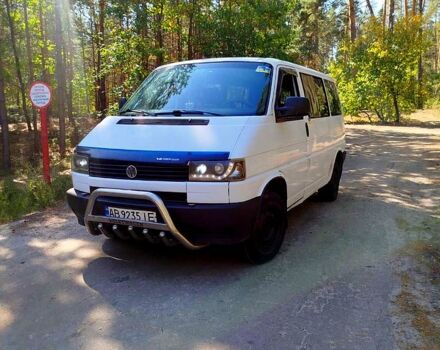 Белый Фольксваген Каравелла, объемом двигателя 2.4 л и пробегом 300 тыс. км за 3500 $, фото 7 на Automoto.ua