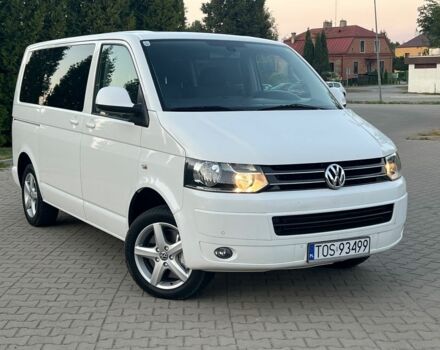 Белый Фольксваген Каравелла, объемом двигателя 2 л и пробегом 208 тыс. км за 8200 $, фото 1 на Automoto.ua