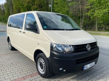 Білий Фольксваген Каравелла, об'ємом двигуна 2 л та пробігом 124 тис. км за 4300 $, фото 1 на Automoto.ua