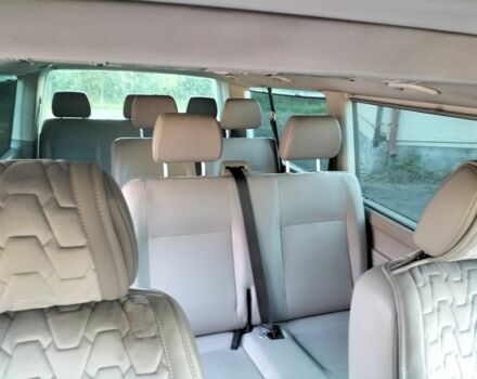 Бежевый Фольксваген Каравелла, объемом двигателя 2 л и пробегом 383 тыс. км за 12500 $, фото 2 на Automoto.ua