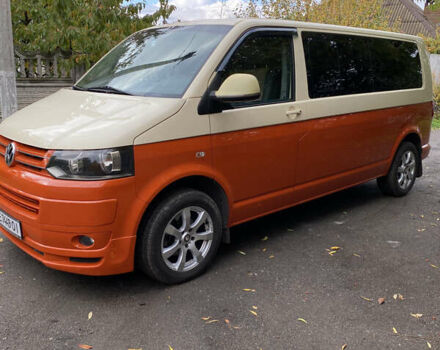 Бежевий Фольксваген Каравелла, об'ємом двигуна 1.97 л та пробігом 310 тис. км за 15600 $, фото 1 на Automoto.ua