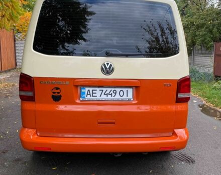 Бежевый Фольксваген Каравелла, объемом двигателя 2 л и пробегом 310 тыс. км за 15599 $, фото 7 на Automoto.ua