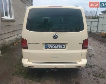 Бежевый Фольксваген Каравелла, объемом двигателя 1.97 л и пробегом 483 тыс. км за 12500 $, фото 4 на Automoto.ua
