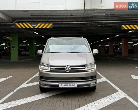 Бежевий Фольксваген Каравелла, об'ємом двигуна 1.97 л та пробігом 127 тис. км за 33990 $, фото 2 на Automoto.ua