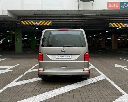 Бежевый Фольксваген Каравелла, объемом двигателя 1.97 л и пробегом 127 тыс. км за 34990 $, фото 5 на Automoto.ua