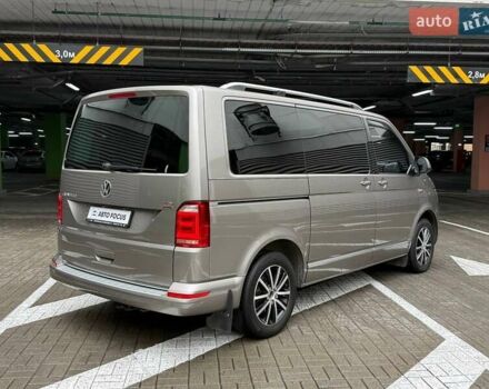 Бежевый Фольксваген Каравелла, объемом двигателя 1.97 л и пробегом 127 тыс. км за 34990 $, фото 6 на Automoto.ua