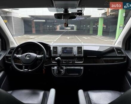 Бежевый Фольксваген Каравелла, объемом двигателя 1.97 л и пробегом 127 тыс. км за 34990 $, фото 26 на Automoto.ua