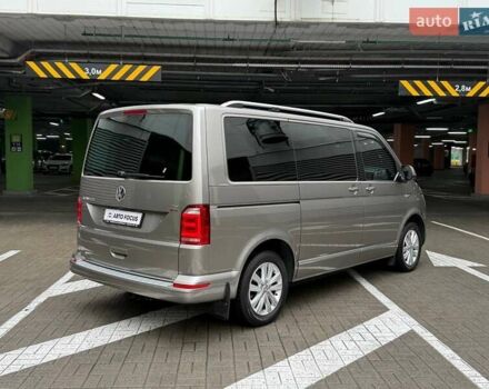 Бежевий Фольксваген Каравелла, об'ємом двигуна 1.97 л та пробігом 127 тис. км за 33990 $, фото 6 на Automoto.ua