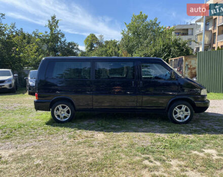 Чорний Фольксваген Каравелла, об'ємом двигуна 2.8 л та пробігом 360 тис. км за 8300 $, фото 1 на Automoto.ua
