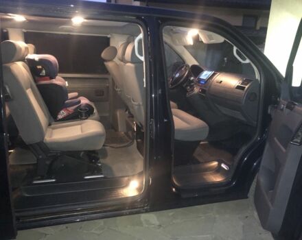 Чорний Фольксваген Каравелла, об'ємом двигуна 2.5 л та пробігом 414 тис. км за 12000 $, фото 8 на Automoto.ua