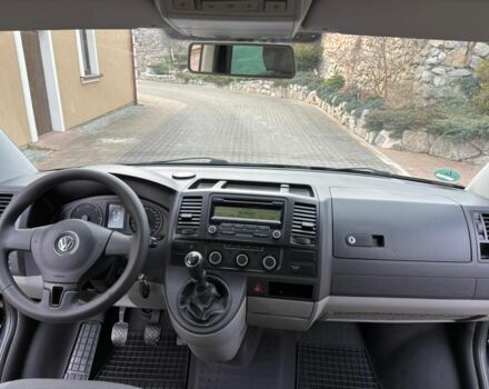 Чорний Фольксваген Каравелла, об'ємом двигуна 2 л та пробігом 254 тис. км за 8200 $, фото 6 на Automoto.ua