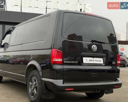 Черный Фольксваген Каравелла, объемом двигателя 1.97 л и пробегом 327 тыс. км за 16990 $, фото 5 на Automoto.ua