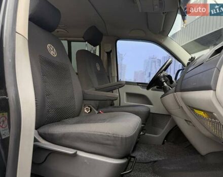 Черный Фольксваген Каравелла, объемом двигателя 1.97 л и пробегом 327 тыс. км за 16990 $, фото 10 на Automoto.ua