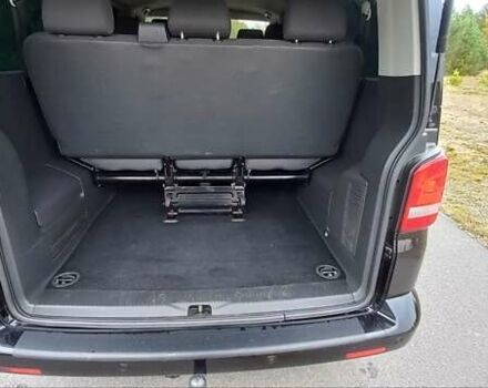 Черный Фольксваген Каравелла, объемом двигателя 1.97 л и пробегом 235 тыс. км за 19800 $, фото 19 на Automoto.ua