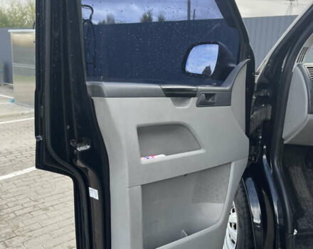 Фольксваген Каравелла 2010 у Києві на Automoto.ua Чорний Фольксваген Каравелла, об'ємом двигуна 1.98 л та пробігом 326 тис. км за 17800 $, фото 22 на Automoto.ua