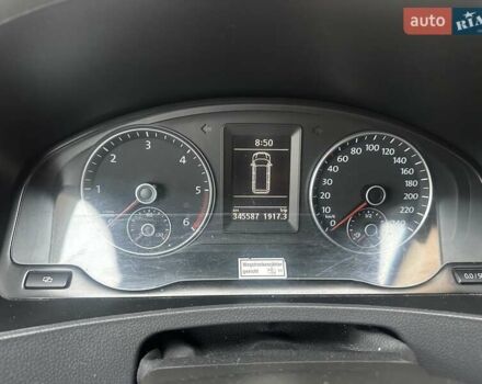 Черный Фольксваген Каравелла, объемом двигателя 2 л и пробегом 345 тыс. км за 13500 $, фото 6 на Automoto.ua