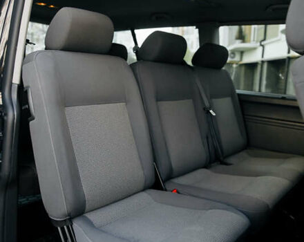 Чорний Фольксваген Каравелла, об'ємом двигуна 2 л та пробігом 460 тис. км за 18900 $, фото 13 на Automoto.ua