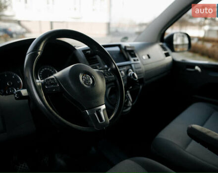 Чорний Фольксваген Каравелла, об'ємом двигуна 2 л та пробігом 460 тис. км за 18900 $, фото 11 на Automoto.ua