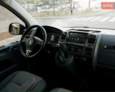 Чорний Фольксваген Каравелла, об'ємом двигуна 2 л та пробігом 460 тис. км за 18900 $, фото 21 на Automoto.ua