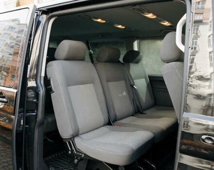 Чорний Фольксваген Каравелла, об'ємом двигуна 2 л та пробігом 460 тис. км за 18900 $, фото 18 на Automoto.ua