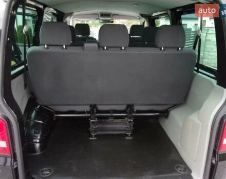 Черный Фольксваген Каравелла, объемом двигателя 2 л и пробегом 184 тыс. км за 15000 $, фото 19 на Automoto.ua