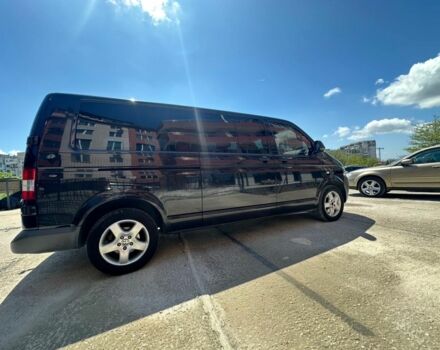 Черный Фольксваген Каравелла, объемом двигателя 2 л и пробегом 410 тыс. км за 15000 $, фото 2 на Automoto.ua