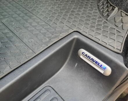 Черный Фольксваген Каравелла, объемом двигателя 2 л и пробегом 150 тыс. км за 10300 $, фото 21 на Automoto.ua