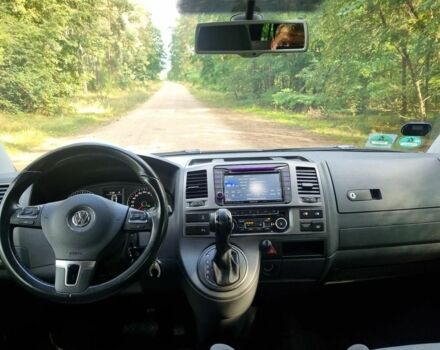 Черный Фольксваген Каравелла, объемом двигателя 2 л и пробегом 150 тыс. км за 10300 $, фото 15 на Automoto.ua