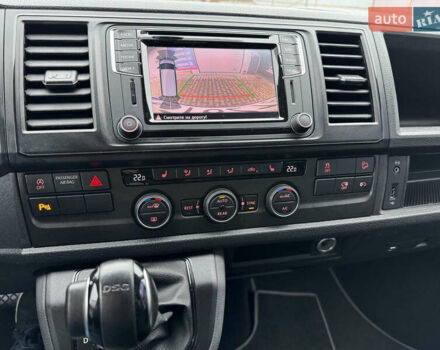 Черный Фольксваген Каравелла, объемом двигателя 1.97 л и пробегом 282 тыс. км за 26500 $, фото 19 на Automoto.ua