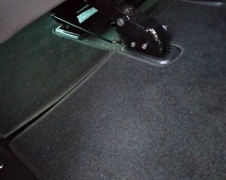 Черный Фольксваген Каравелла, объемом двигателя 2 л и пробегом 295 тыс. км за 26500 $, фото 50 на Automoto.ua