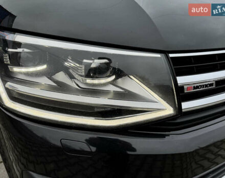 Черный Фольксваген Каравелла, объемом двигателя 1.97 л и пробегом 282 тыс. км за 26500 $, фото 7 на Automoto.ua