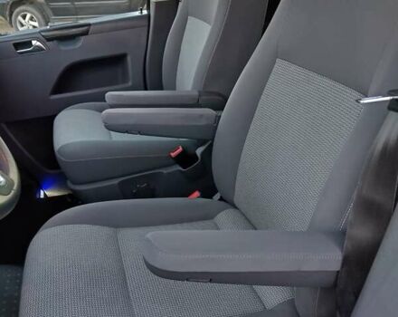 Черный Фольксваген Каравелла, объемом двигателя 2 л и пробегом 295 тыс. км за 26500 $, фото 24 на Automoto.ua