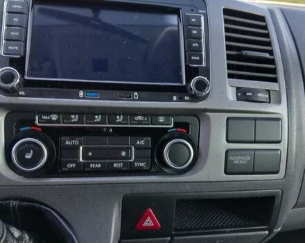 Черный Фольксваген Каравелла, объемом двигателя 2 л и пробегом 295 тыс. км за 26500 $, фото 31 на Automoto.ua