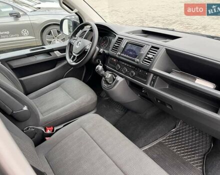 Черный Фольксваген Каравелла, объемом двигателя 1.97 л и пробегом 90 тыс. км за 29999 $, фото 29 на Automoto.ua