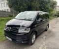 Черный Фольксваген Каравелла, объемом двигателя 2 л и пробегом 260 тыс. км за 21900 $, фото 1 на Automoto.ua