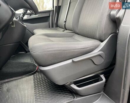 Черный Фольксваген Каравелла, объемом двигателя 1.97 л и пробегом 90 тыс. км за 29999 $, фото 11 на Automoto.ua