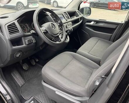 Черный Фольксваген Каравелла, объемом двигателя 1.97 л и пробегом 90 тыс. км за 29999 $, фото 12 на Automoto.ua