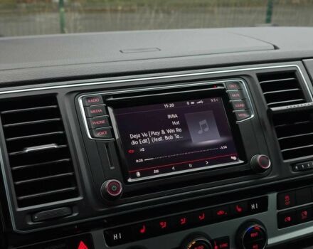 Чорний Фольксваген Каравелла, об'ємом двигуна 1.97 л та пробігом 167 тис. км за 37499 $, фото 13 на Automoto.ua