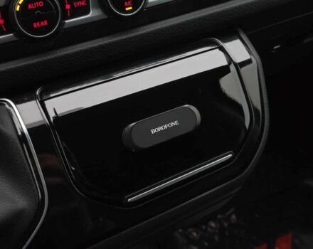 Чорний Фольксваген Каравелла, об'ємом двигуна 1.97 л та пробігом 167 тис. км за 37499 $, фото 16 на Automoto.ua