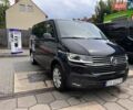 Черный Фольксваген Каравелла, объемом двигателя 1.97 л и пробегом 160 тыс. км за 36637 $, фото 1 на Automoto.ua