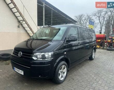 Черный Фольксваген Каравелла, объемом двигателя 2 л и пробегом 345 тыс. км за 13500 $, фото 1 на Automoto.ua