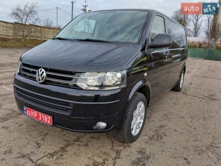 Черный Фольксваген Каравелла, объемом двигателя 2 л и пробегом 295 тыс. км за 26500 $, фото 1 на Automoto.ua
