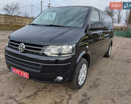 Черный Фольксваген Каравелла, объемом двигателя 2 л и пробегом 295 тыс. км за 26500 $, фото 1 на Automoto.ua