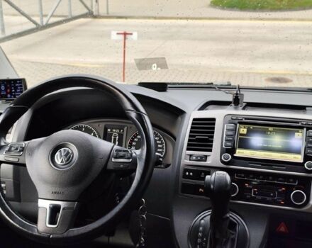 Коричневый Фольксваген Каравелла, объемом двигателя 2 л и пробегом 262 тыс. км за 10000 $, фото 10 на Automoto.ua