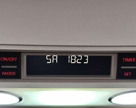 Коричневый Фольксваген Каравелла, объемом двигателя 2 л и пробегом 262 тыс. км за 10000 $, фото 20 на Automoto.ua