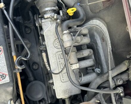 Красный Фольксваген Каравелла, объемом двигателя 2.5 л и пробегом 187 тыс. км за 3000 $, фото 11 на Automoto.ua