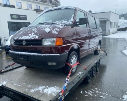 Красный Фольксваген Каравелла, объемом двигателя 2.5 л и пробегом 187 тыс. км за 3000 $, фото 16 на Automoto.ua